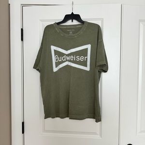 American Eagle Budweiser tshirt